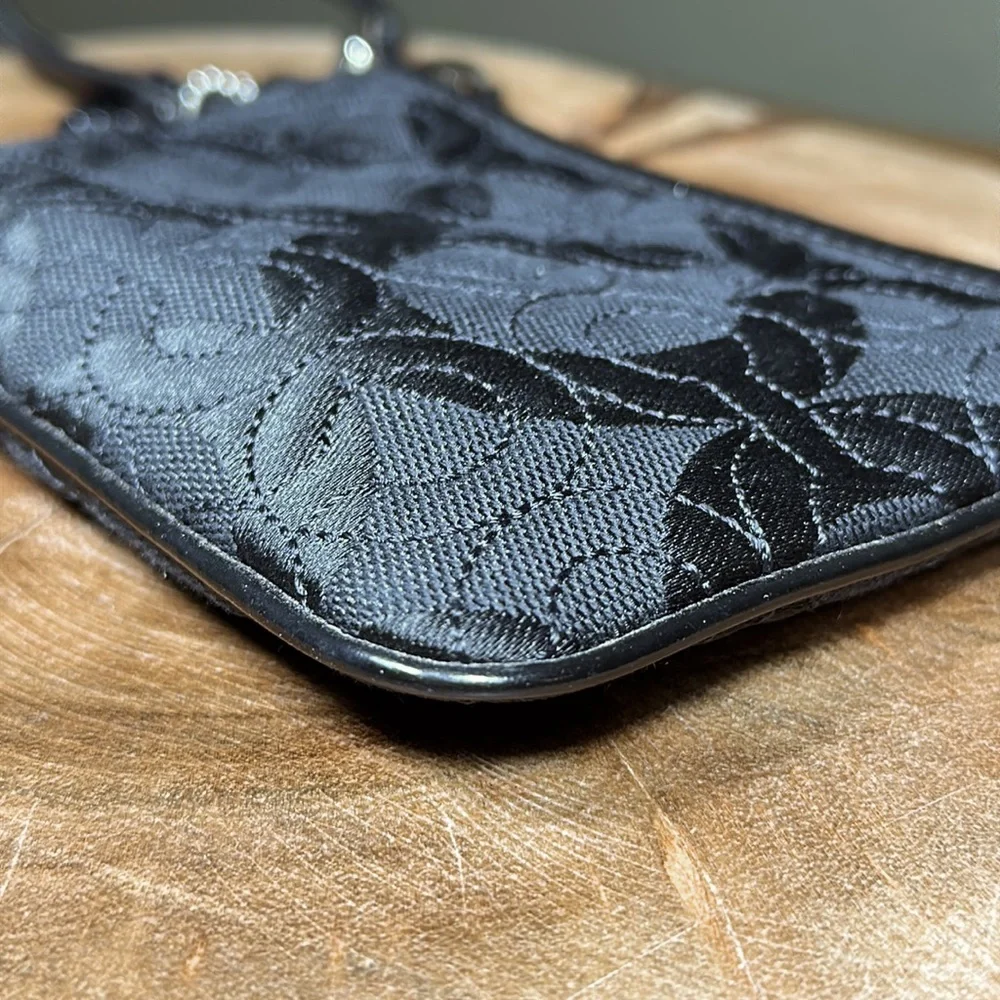 *HTF* COACH Op Art Quilted Wristlet